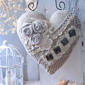 Meet your Posher, Zia